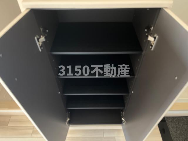 Ｒｅｆｏｒｔｅの玄関|シューズBOX