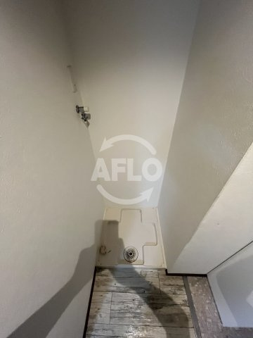 ウインズコート新大阪の洗面所|ウインズコート新大阪　洗濯パン