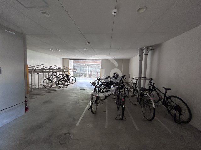 アスリート江坂2番館の設備|アスリート江坂Ⅱ番館　駐輪場