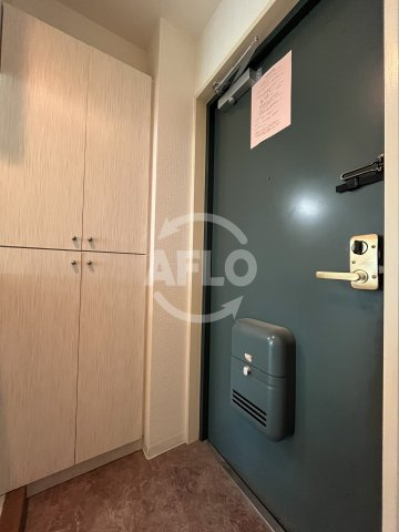 KM江坂の玄関|KM江坂　玄関