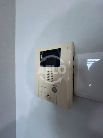 KM江坂のセキュリティ|KM江坂　モニター付きインターホン