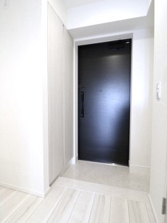 【玄関】