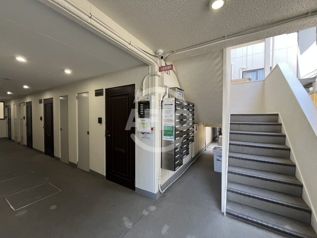 シャトレ豊津1のその他|階段