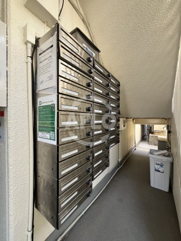 シャトレ豊津1の設備|メールボックス