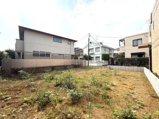 【展望】 | 【仲介手数料３３０万円が無料！】■１０６．９９平米■経堂駅１４分■松原駅３分■赤堤の豪邸街■ | 決算キャンペーン中！
家計応援サービスの限界に挑戦中！
詳細は「諸費用」欄をご確認下さい！
■経堂駅１４分
■松原駅３分
■１０６．９９平米
■赤堤の豪邸街
■お好きなハウスメーカーで建築可能