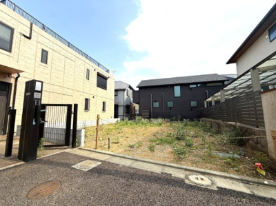【外観】 | 【仲介手数料３３０万円が無料！】■１０６．９９平米■経堂駅１４分■松原駅３分■赤堤の豪邸街■ | 決算キャンペーン中！
家計応援サービスの限界に挑戦中！
詳細は「諸費用」欄をご確認下さい！
■経堂駅１４分
■松原駅３分
■１０６．９９平米
■赤堤の豪邸街
■お好きなハウスメーカーで建築可能