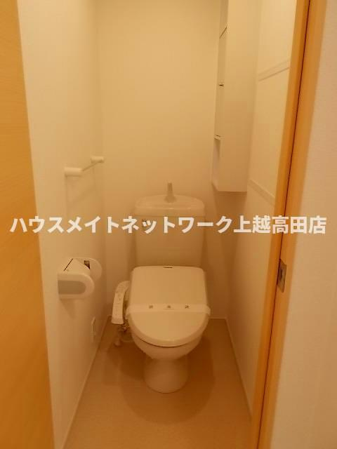 グランシャレー春日のトイレ|温水洗浄暖房便座