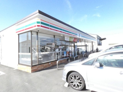 セブンイレブン加須市役所前店まで600ｍ