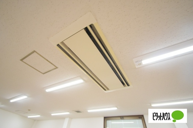 総社町総社貸事務所の内装|2025年交換済み