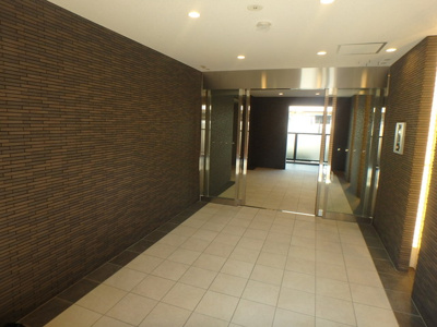 ★建物入り口★
