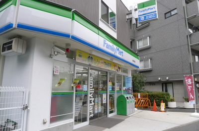 【周辺】 | ステージグランデ生田駅前 | ファミリーマート生田東店 65m