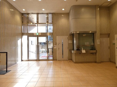 【その他】 | ライオンズプラザ池袋 | 玄関ホール別角度2　※2026年03月の写真