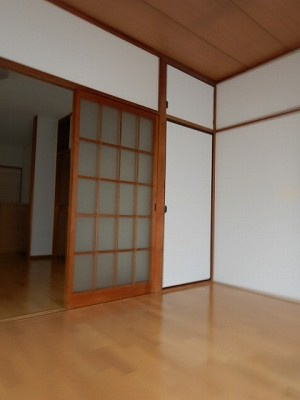ハイム大塚２の内装