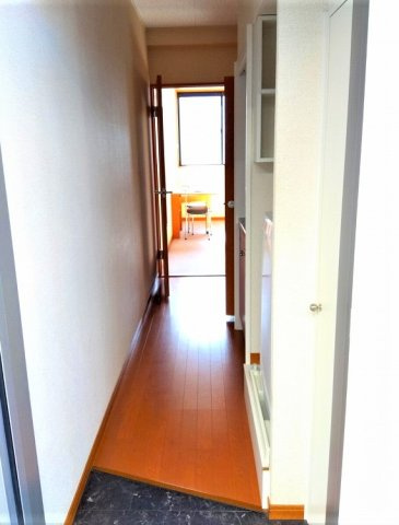レオパレスＫＯＹＡＭＡ　ＴＨの玄関