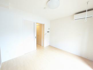 照明は設備ではありません※清掃前の写真になります