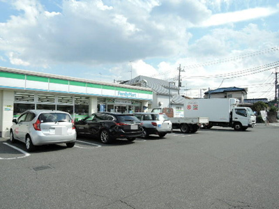 ファミリーマート町田三輪店　800ｍ