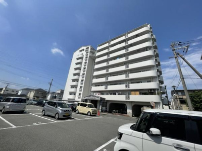 【駐車場】 | サンロード大泉 | お車の出し入れも楽々ですね♪現地駐車場部分になります！駐車場空有です！
