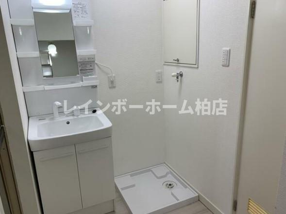 特典：仲介手数料が無料です!!の内装|脱衣所です