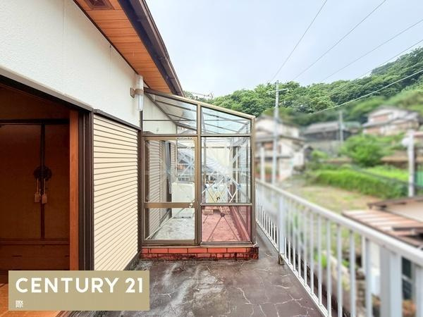 下津町塩津　中古戸建のバルコニー