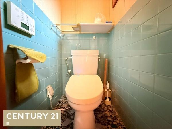 下津町塩津　中古戸建のトイレ