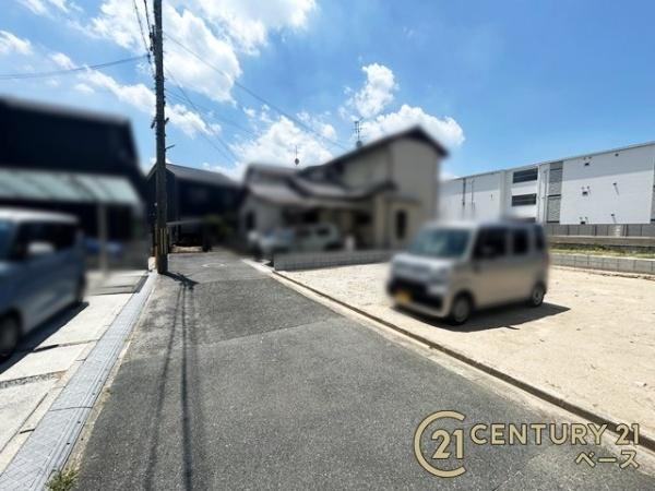 リナージュ前栽町 ／新築一戸建の前面道路含む現地写真|■現地撮影写真■ 前面道路は４ｍ以上！