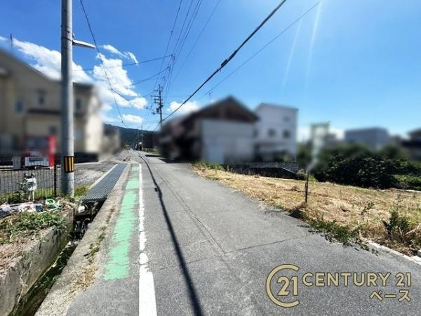 桜井市大字河西の売地の前面道路含む現地写真|■現地撮影写真■落ち着いた雰囲気の住宅地です！ぜひお気軽にお問い合わせください！