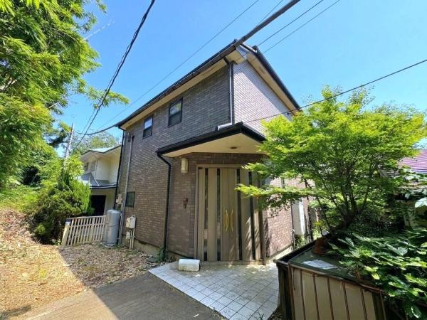 横浜市戸塚区小雀町の中古一戸建の外観