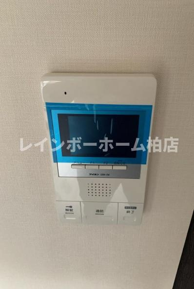 角部屋♪ネット無料♪宅配ボックス♪のセキュリティ|モニター付きインターホンです。
※同タイプ別部屋の写真です、現況優先となります。