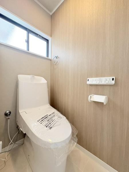 藤沢市長後の中古一戸建のトイレ