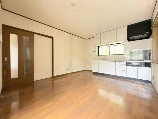 鎌倉市台４丁目の中古一戸建の居間・リビング