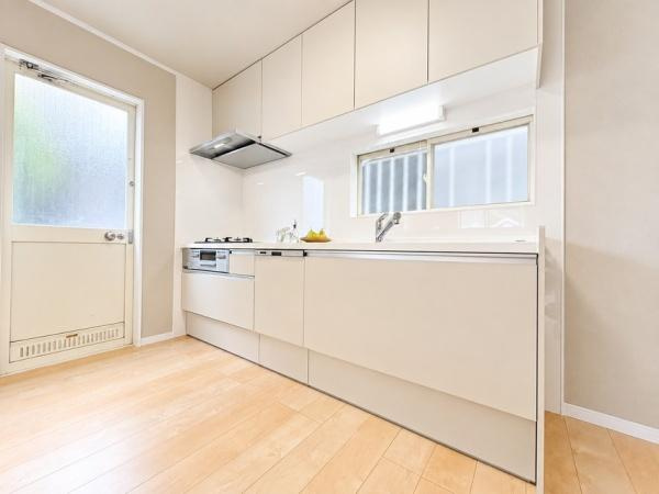 藤沢市本藤沢２丁目の中古一戸建のキッチン