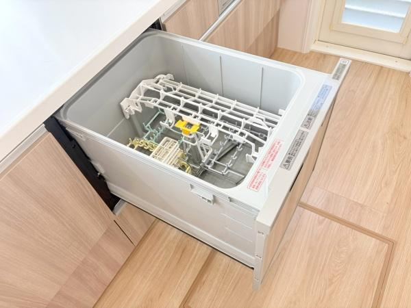 鎌倉市七里ガ浜東５丁目の中古一戸建のキッチン