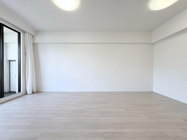 コープ野村鎌倉・台１号棟の居間・リビング