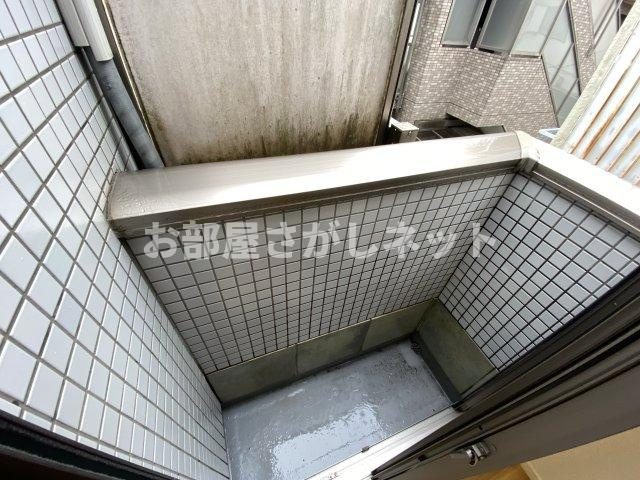 カーサベルデ中野【おとり物件なし】#学生・社会人にオススメ！初期費用分割払いOK！のバルコニー