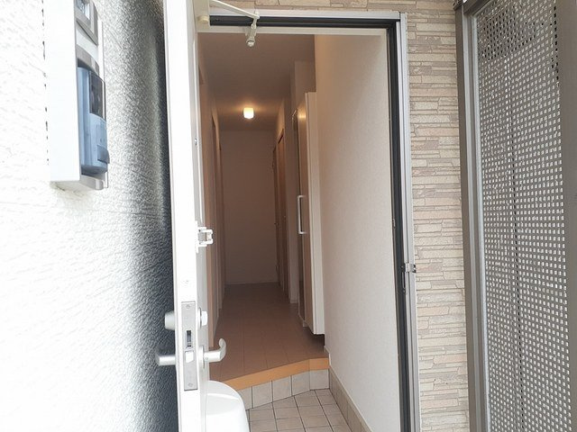 ネクステージⅢの玄関