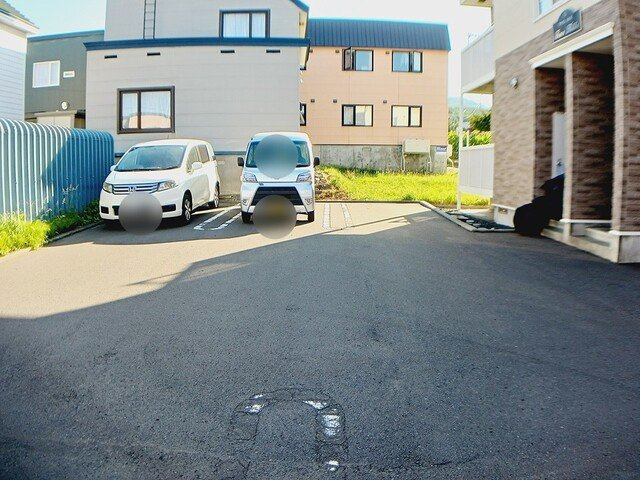 ファインヒルズの駐車場