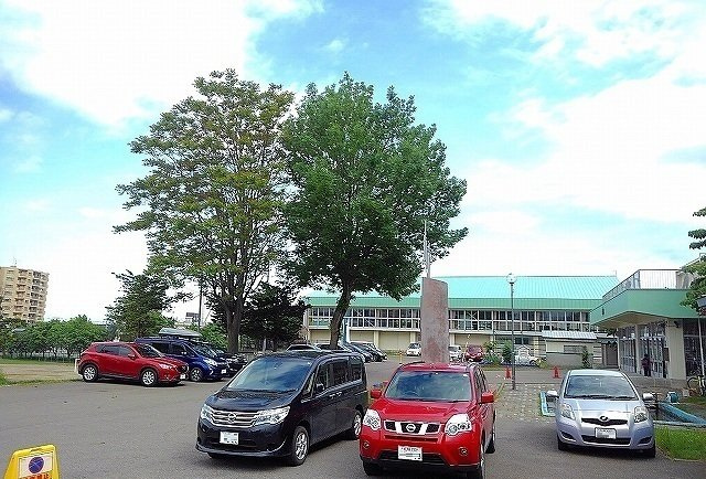 ファインヒルズの周辺|手稲中央小学校まで100m