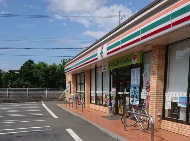 アスカＡの周辺|セブンイレブン岩名２丁目店まで800m