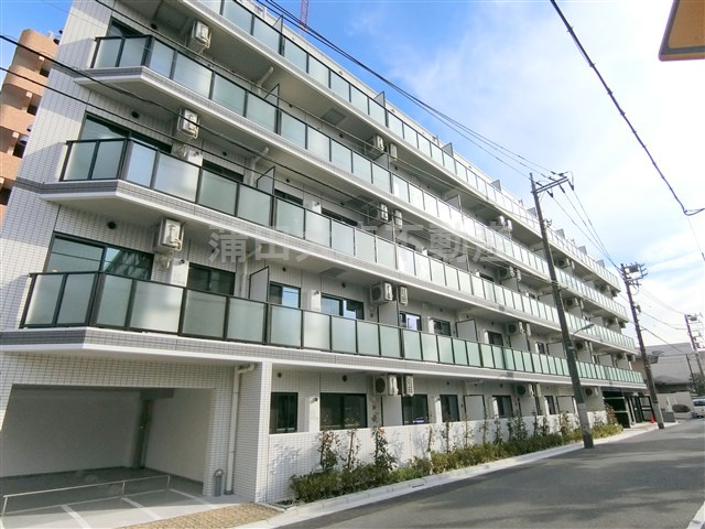 ドゥーエ大鳥居WESTの外観
