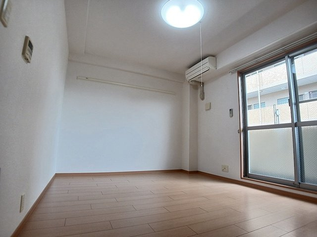フレスクーラの内装|おしゃれな内装です