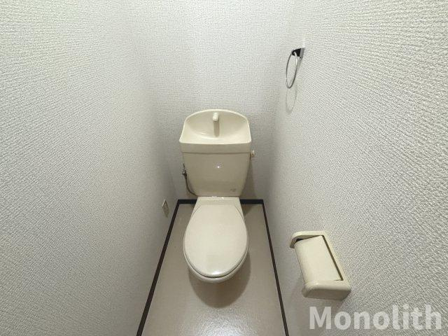 ポポラート泉のトイレ
