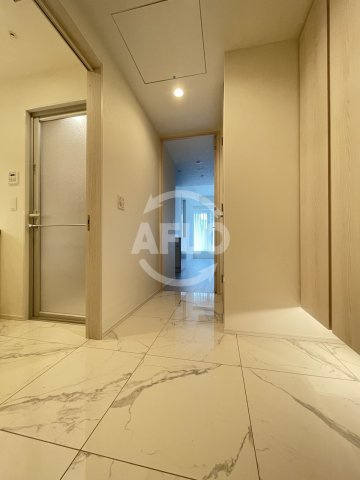 Brillia Tower堂島　中之島小学校区の玄関|Brillia Tower堂島　玄関