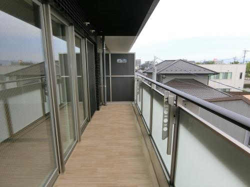 アミューザン鳥栖宿町のバルコニー|広々としたバルコニーです