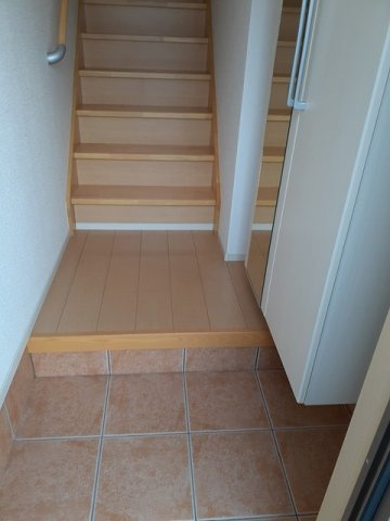 サクラヒルズ　Ⅱの玄関