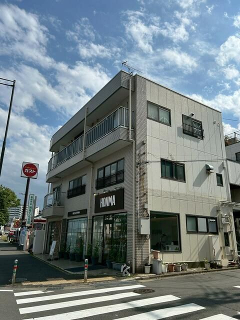 第一植辰ビル