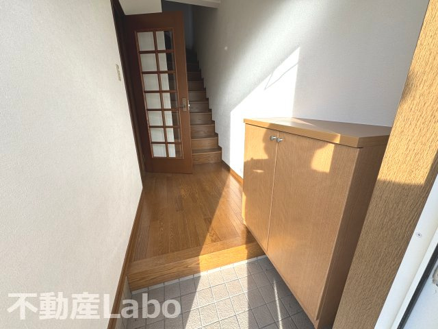 徳島市南沖洲１丁目の一戸建ての玄関