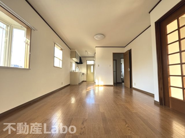 徳島市南沖洲１丁目の一戸建ての居間・リビング