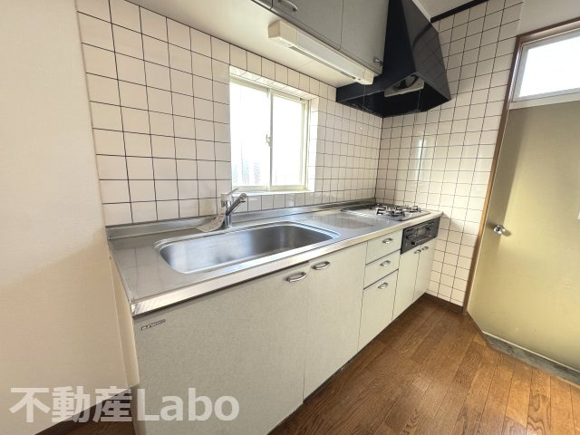 徳島市南沖洲１丁目の一戸建てのキッチン