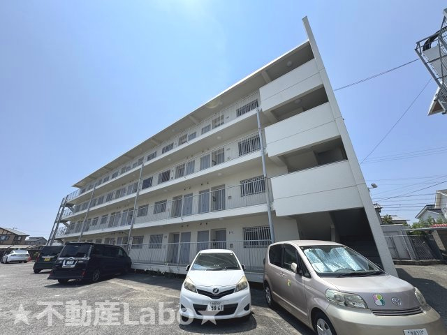 第1サニーハイツの駐車場