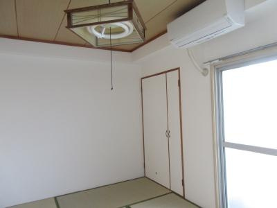 マンションいそい常盤の和室|照明つき
